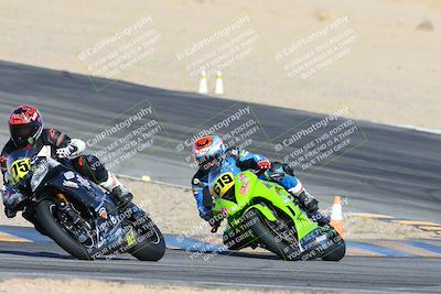 media/Jan-12-2025-CVMA (Sun) [[be1d2b16e3]]/Race 3-Amateur Supersport Middleweight/